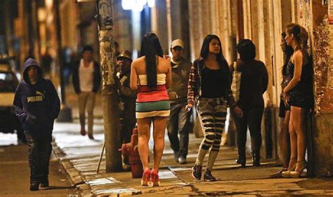 Encuentra una prostituta Etzatlán