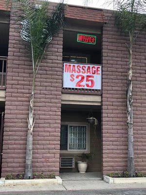 Erotic massage Fallbrook