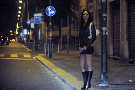 Prostitute Nova Milanese