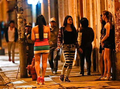 San Vicente (CL) prostitutes