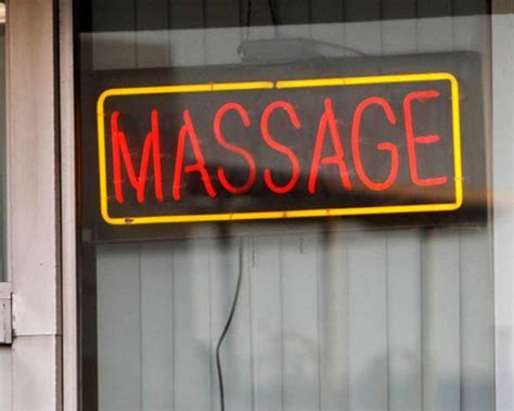 Sexual massage San Lorenzo