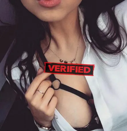 Alexandra pussy Prostitute Al Ahmadi