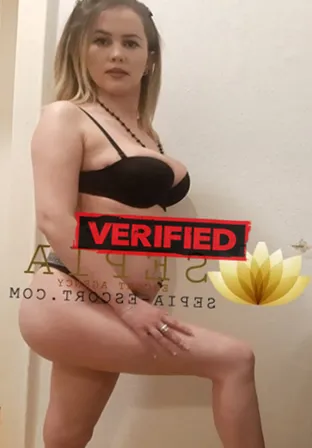 Angela fucker Prostitute Nove Zamky