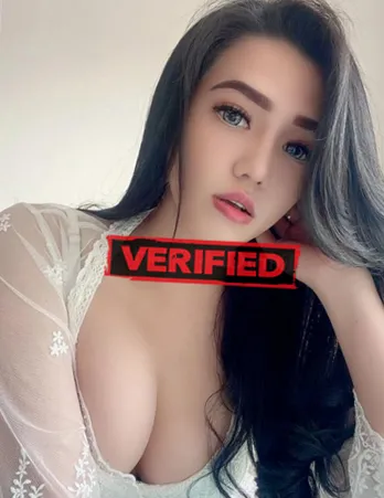 Beatrice anal Sex dating Straseni