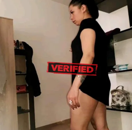 Veronica pussy Sexual massage Concord