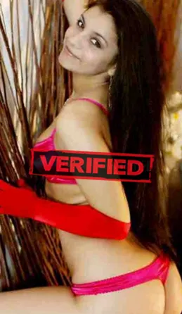 Wendy ass Prostitute Funadhoo